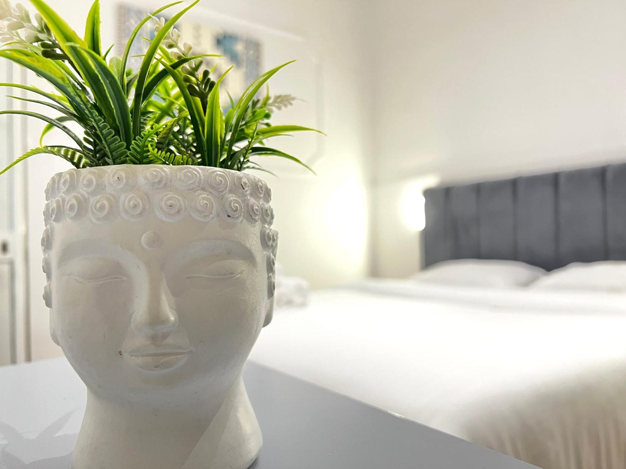 Tirana Square Hotel ภายนอก รูปภาพ